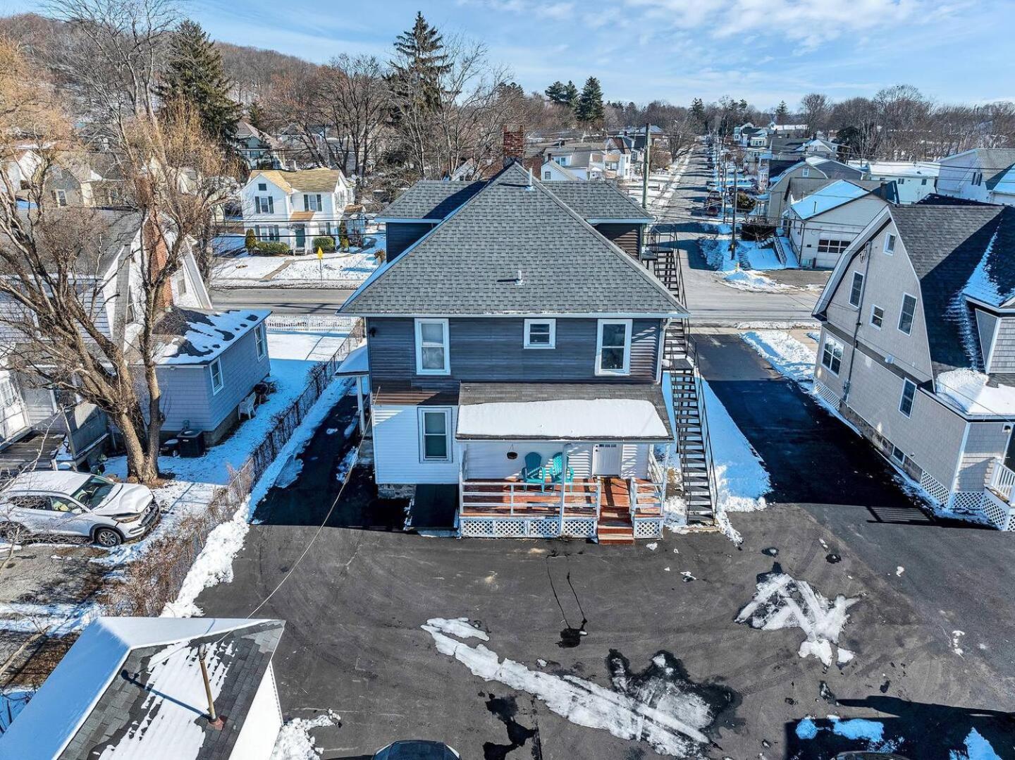Welcome To Hat City Danbury, A Suburban Retreat מראה חיצוני תמונה